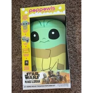 Star Wars The Mandalorian Grogu Poppowls At-Home Movie Theater Popcorn Kit
